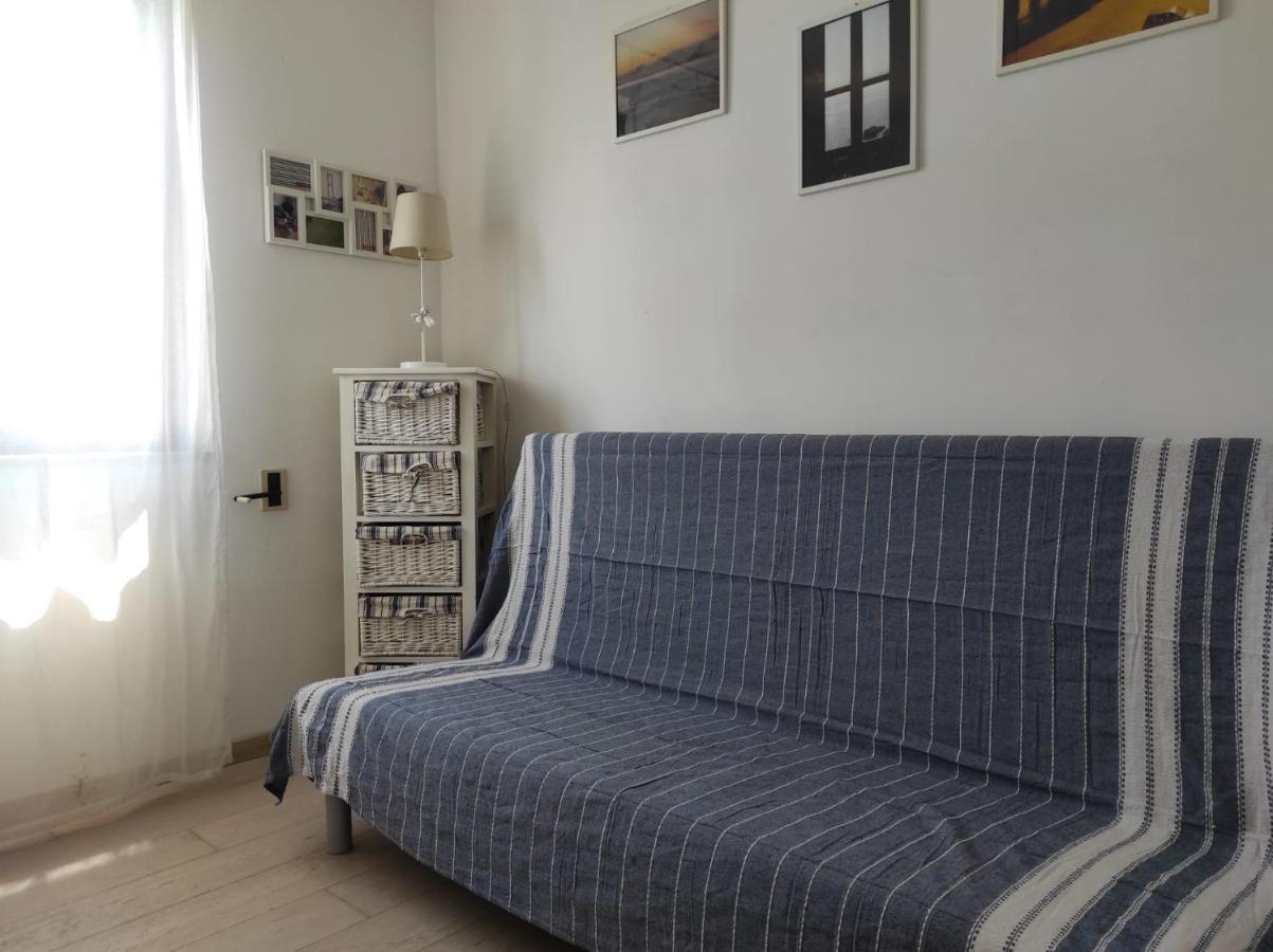 Grazioso Appartamento Vicino Al Mare San Cataldo  Exterior photo